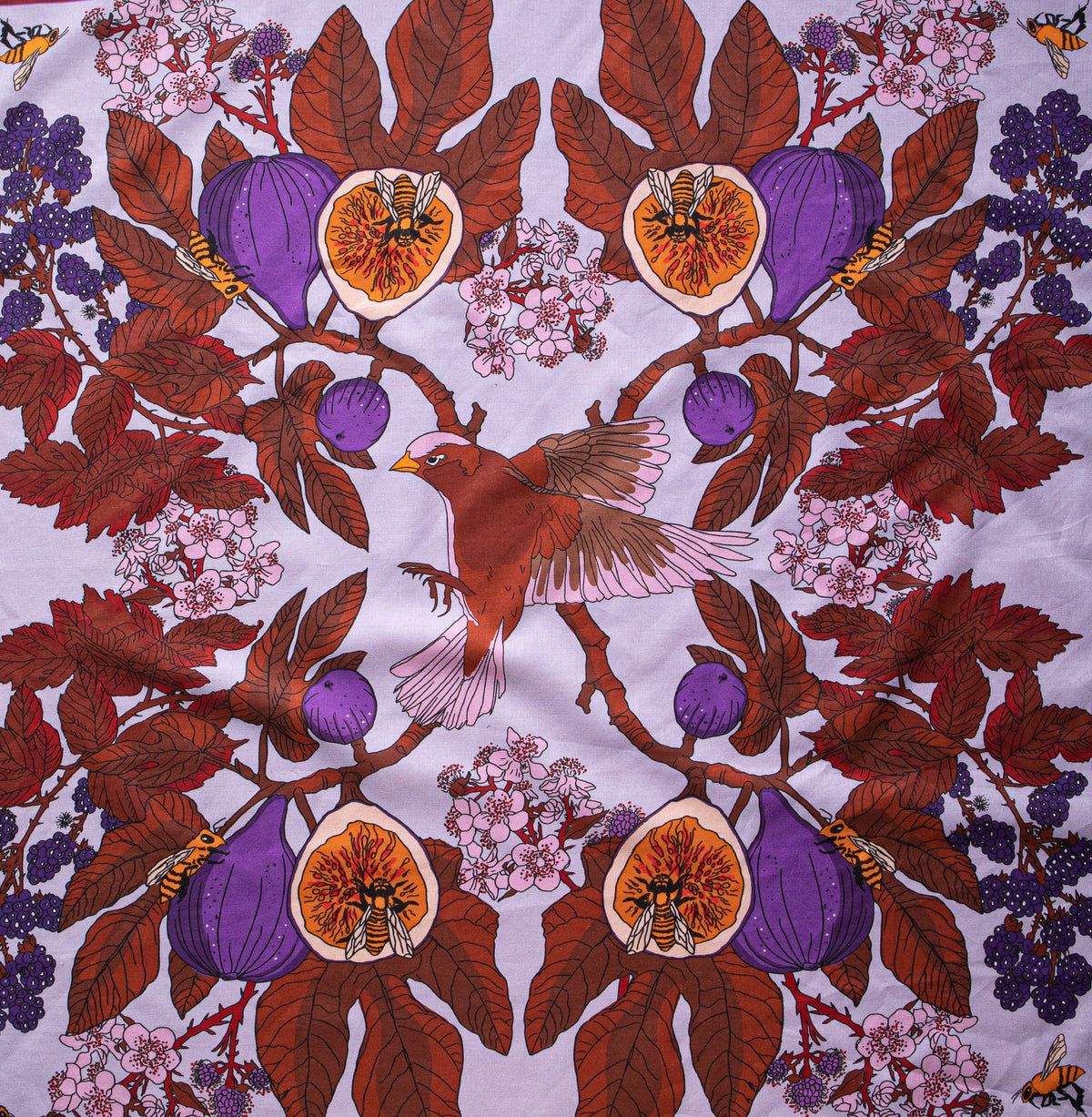 "Figs and blackberries" bandana BIG 70x70 cm